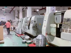 خط إنتاج مصنع إضاءة WEI لمصابيح الإضاءة الصناعية LED.