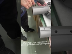 ضوء الفيضانات المقاوم للماء يستخدم في المستودع المصنع الصناعي ورشة العمل اللوجستية