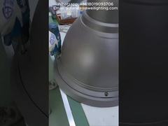 مصابيح الحديقة الحديثة LED تأتي بأساليب متنوعة ويمكن دمجها مع أنظمة التحكم الذكية.