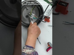 كلاسيكي مزخرف مثبت على رأس العمود ضوء حديقة LED مقاوم للماء يستخدم في الحدائق.