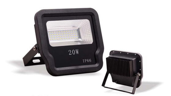 شراء 60 واط LED خارجية ضوء الفيضانات بارد أبيض IP65 خارجية LED أضواء الفيضانات AW-FL230 7200lm الألومنيوم الأسود online manufacture