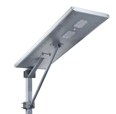 ألومنيوم سبائك التحكم عن بعد Ip65 50W 100W 150W كل شيء في واحد ضوء الشارع LED الشمسية